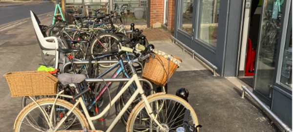 Oxford City Council free cycle parking scheme for small businesses and community groups